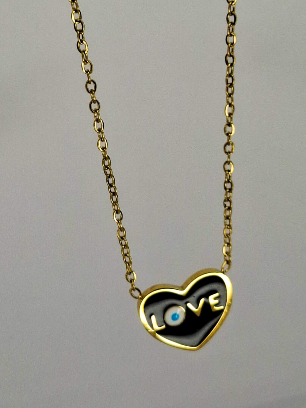 Collar Corazón Vigilante